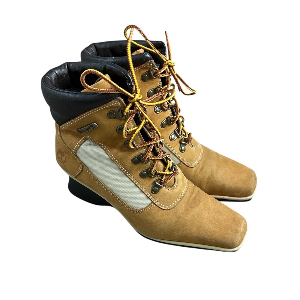 Timberland Wedge Chukka Boots